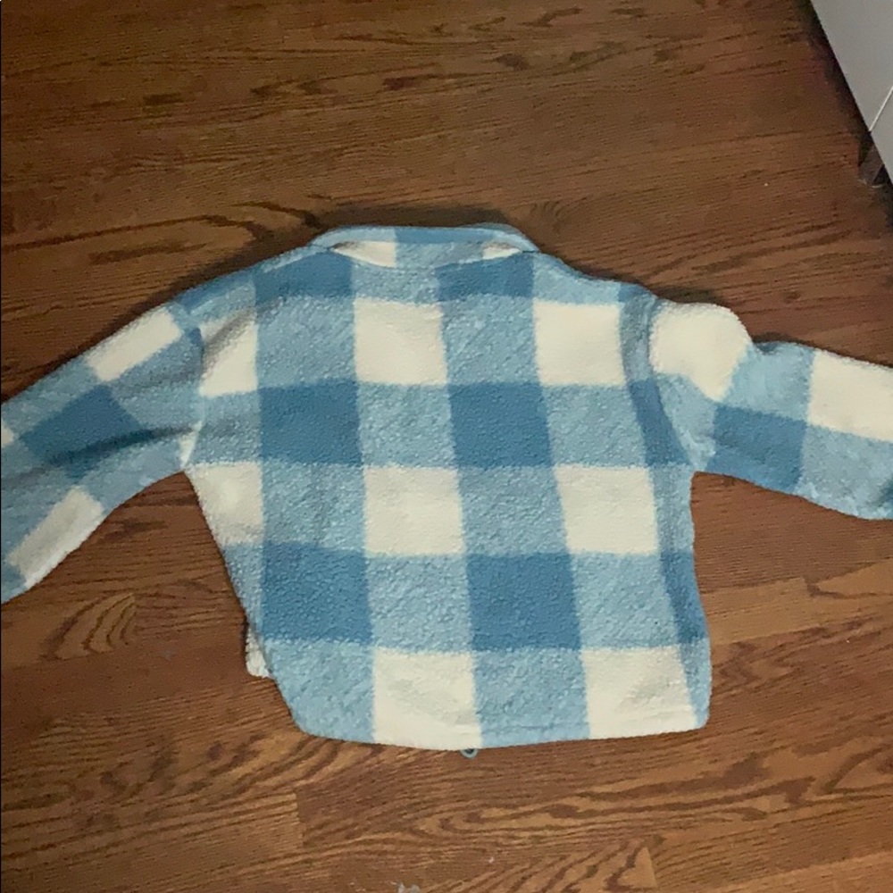 Fuzzy quarter zip sweatshirt - Picture 5 of 5